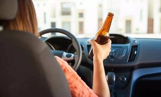酒驾新规了解下：房车车友请注意，酒后躺车内休息也算酒驾哦！